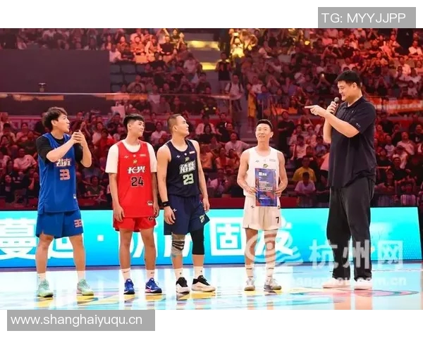 杭州篮球队奋斗历程的真实记录与成长之路 杭州篮球队奋斗历程的真实记录与成长之路